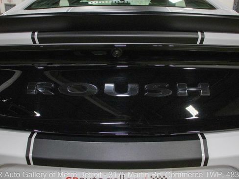 Used 2018 Ford Mustang GT Premium w/ GT Performance Package image 38