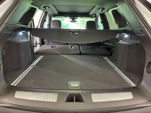 Certified 2025 Cadillac XT5 Sportv AWD/4WD image 16