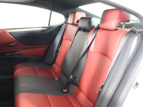 Certified 2022 Lexus ES 300h F Sport image 10