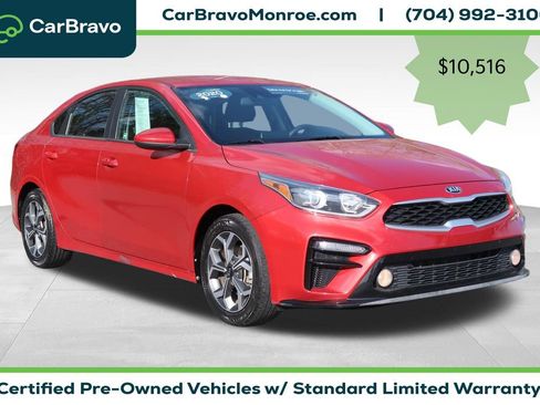 Used 2020 Kia Forte LXS FWD image 4