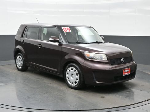 Used 2009 Scion xB image 8