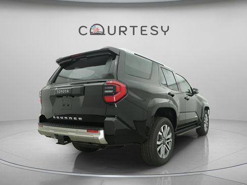 Used 2026 Toyota 4Runner Limited image 24