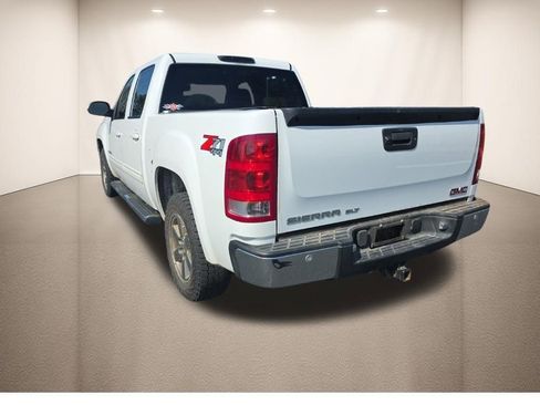 Used 2013 GMC Sierra 1500 SLT w/ SLT Convenience Package image 7