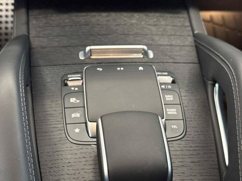 Certified 2024 Mercedes-Benz GLE 53 AMG 4MATIC image 19