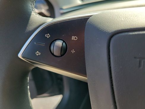 Used 2025 Tesla Model 3 Long Range RWD image 24
