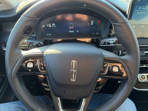 New 2026 Lincoln Corsair Reserve AWD/4WD image 21