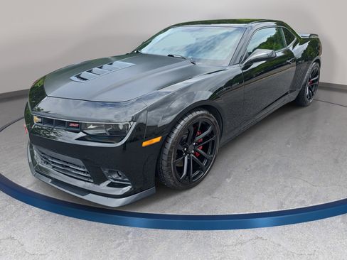 Used 2015 Chevrolet Camaro SS w/ SS Performance Package RWD image 1
