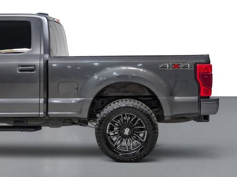 Used 2020 Ford F250 XLT AWD/4WD image 12