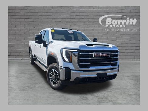 Used 2025 GMC Sierra 2500 SLE w/ SLE Value Package; AWD/4WD image 1