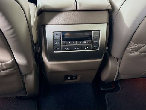 Used 2020 Lexus GX 460 Premium image 25