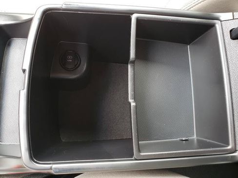 Used 2019 Kia Sorento AWD image 21