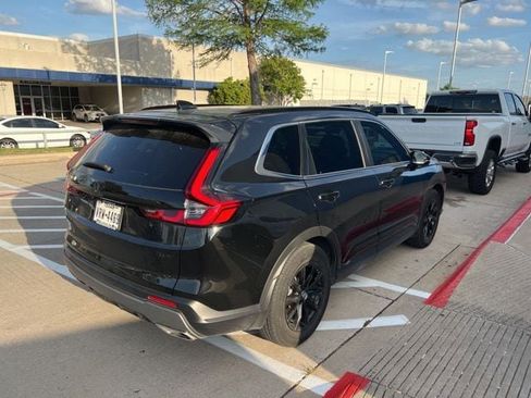 Used 2025 Honda CR-V Sport image 7