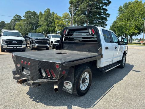 Used 2021 Ford F250 XL w/ STX Appearance Package AWD/4WD image 5