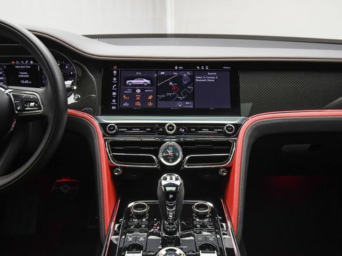 Certified 2023 Bentley Flying Spur W12 image 40