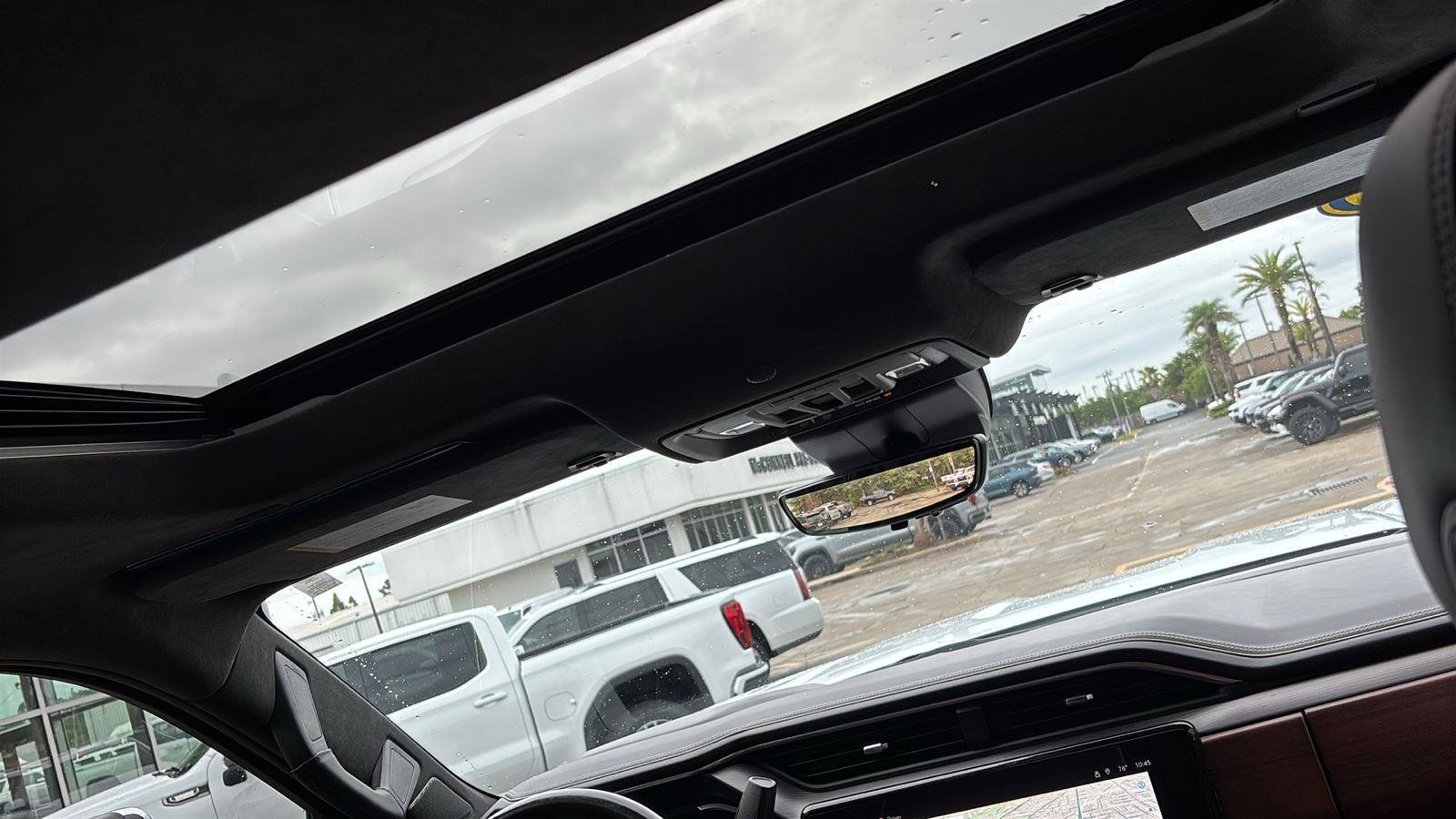 Certified 2024 GMC Sierra 2500 Denali Ultimate AWD/4WD image 25