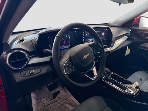 New 2026 Chevrolet Trax LT w/ Driver Confidence Package image 10