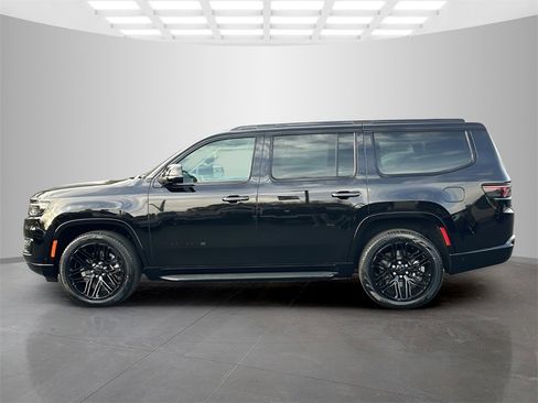 New 2025 Jeep Wagoneer Series II w/ Convenience Group I image 2