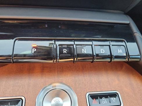 Certified 2025 Lincoln Navigator Black Label AWD/4WD image 30
