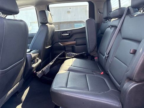 Used 2019 Chevrolet Silverado 1500 LT Trail Boss image 9