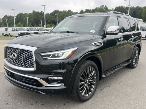 Used 2023 INFINITI QX80 Sensory w/ Cargo Package AWD/4WD image 6