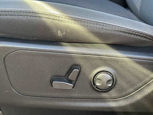 Used 2022 RAM 1500 Big Horn image 14