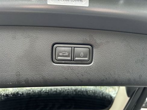 Used 2026 Genesis GV80 2.5T AWD/4WD image 16
