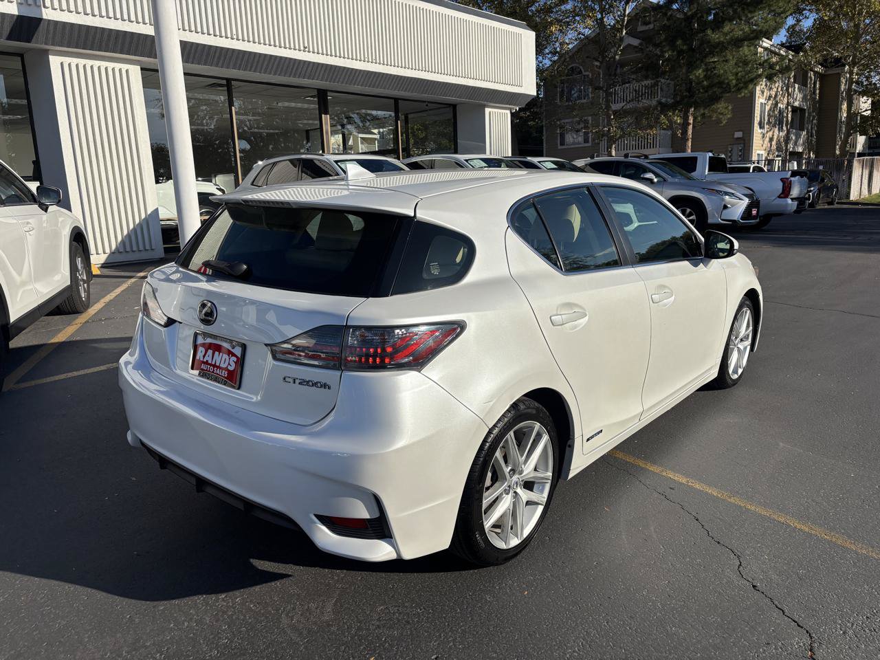 Used 2016 Lexus CT 200h w/ Seat Comfort Package FWD image 13