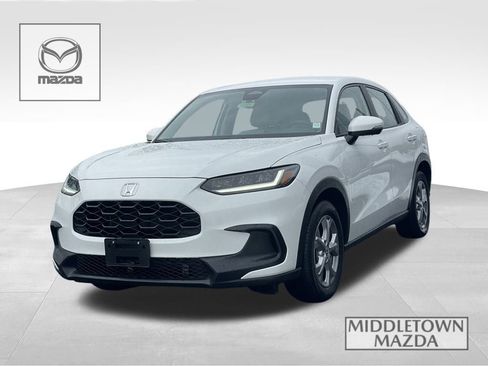 Used 2023 Honda HR-V LX image 1