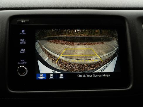 Certified 2022 Honda HR-V EX image 33