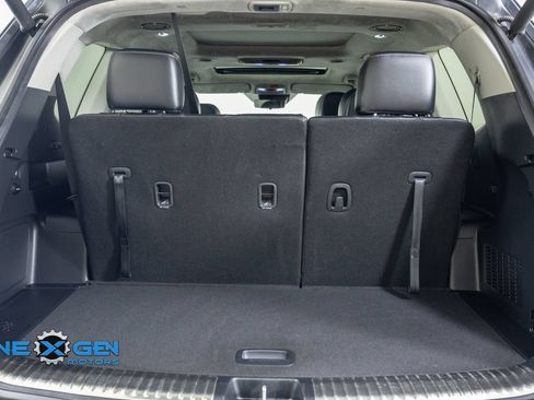 Used 2024 Kia Telluride SX Prestige w/ Towing Package AWD/4WD image 36