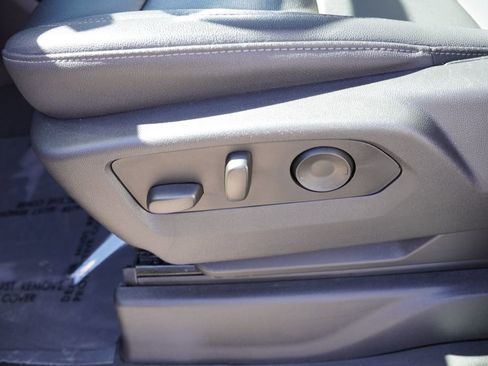 Used 2023 Chevrolet Silverado 1500 LTZ w/ LTZ Premium Package image 24