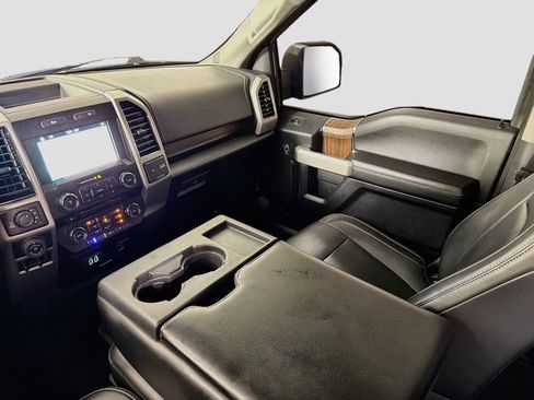 Used 2017 Ford F150 Lariat w/ Max Trailer Tow Package AWD/4WD image 24