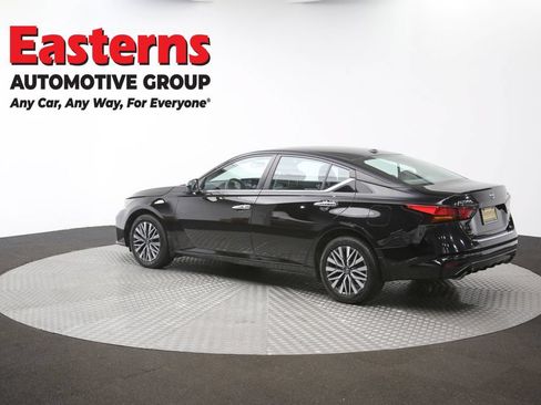 Used 2023 Nissan Altima 2.5 SV w/ SV Premium Package AWD/4WD image 64