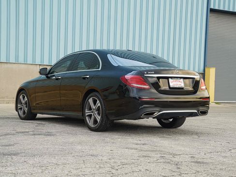 Used 2019 Mercedes-Benz E 300 4MATIC w/ Premium 1 Package image 15