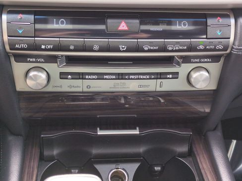 Used 2016 Lexus LS 460 L AWD/4WD image 26