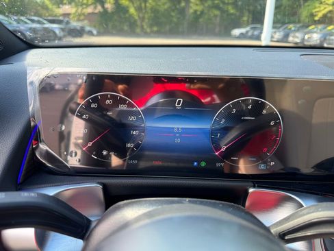 New 2026 Mercedes-Benz GLB 250 4MATIC image 13