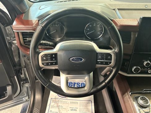 Used 2024 Ford Expedition Max Limited AWD/4WD image 16