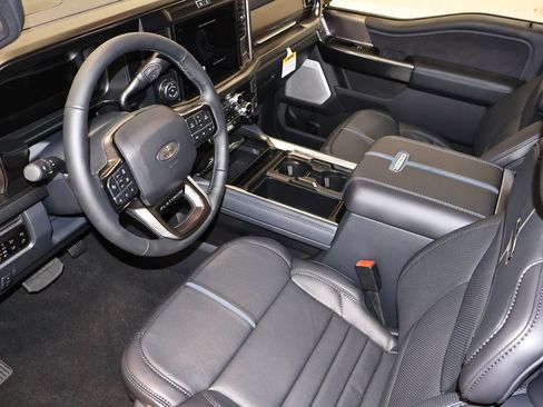 New 2026 Ford F450 Platinum w/ FX4 Off-Road Package AWD/4WD image 28