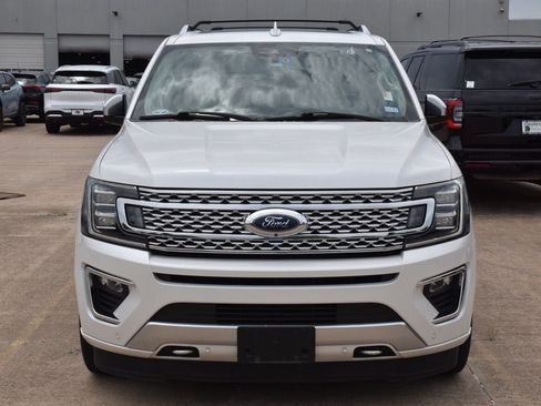 Used 2018 Ford Expedition Max Platinum AWD/4WD image 3