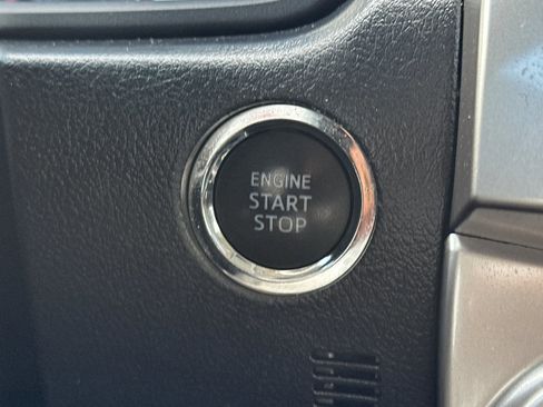 Used 2024 Toyota 4Runner SR5 image 21