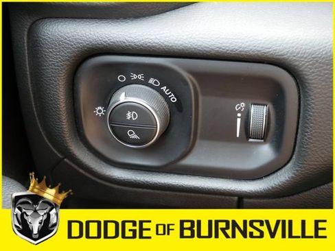 Used 2022 RAM 1500 Big Horn AWD/4WD image 25
