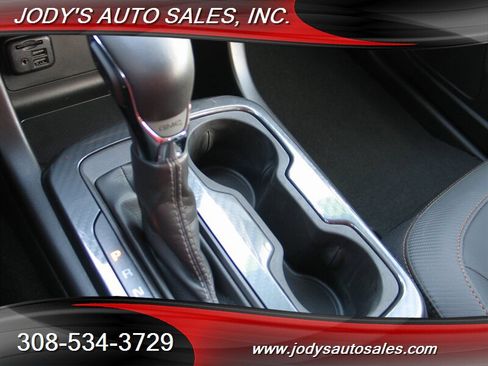 Used 2022 GMC Canyon AT4 w/ Trailering Package image 25