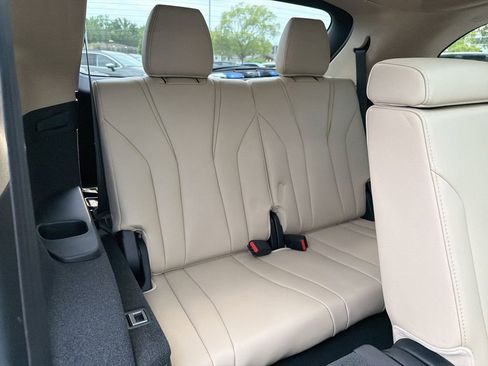New 2026 Acura MDX SH-AWD image 16