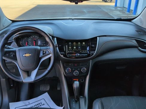 Used 2019 Chevrolet Trax LT w/ Redline Edition image 23