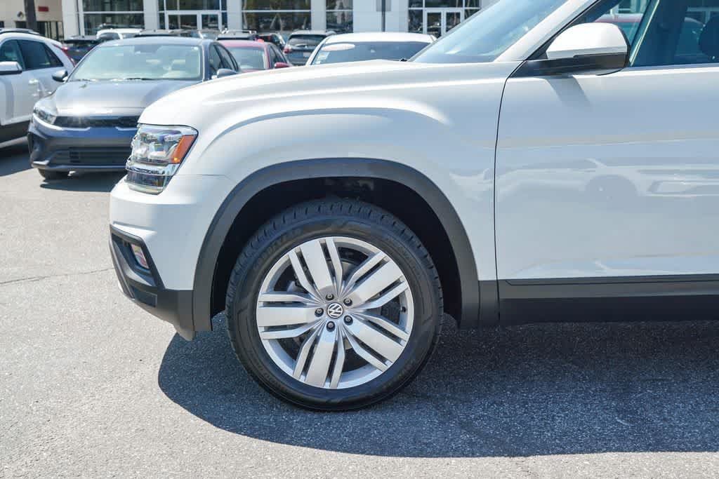 Used 2019 Volkswagen Atlas SE w/ Panoramic Sunroof Package FWD image 9