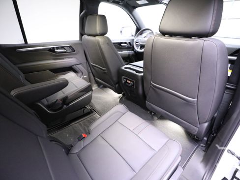 New 2026 Chevrolet Tahoe RST w/ RST Performance Edition image 12