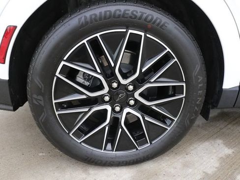 Used 2025 Ford Mustang Mach-E Premium AWD/4WD image 8