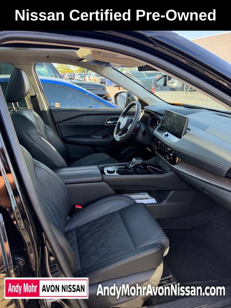 Certified 2024 Nissan Rogue Platinum w/ Platinum Premium Package AWD/4WD image 8