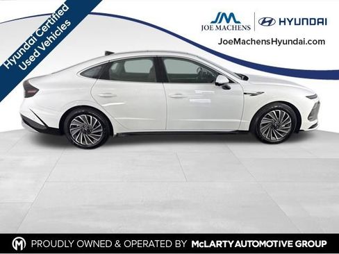 Used 2025 Hyundai Sonata Limited FWD image 5