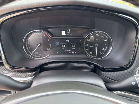 New 2025 Cadillac XT5 Sportv image 35